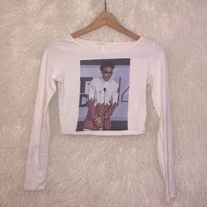 august alsina crop top